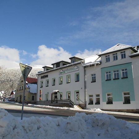 Hotel Union チェルニー・ドゥール エクステリア 写真